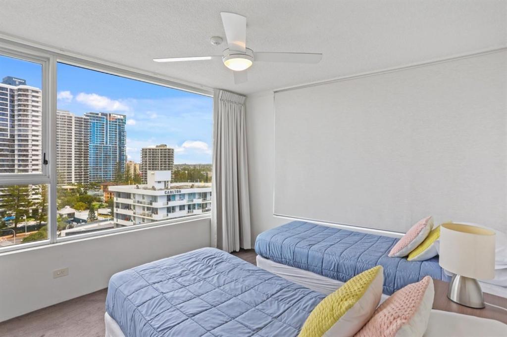 One The Esplanade Apartments On Surfers Paradise ゴールドコースト エクステリア 写真